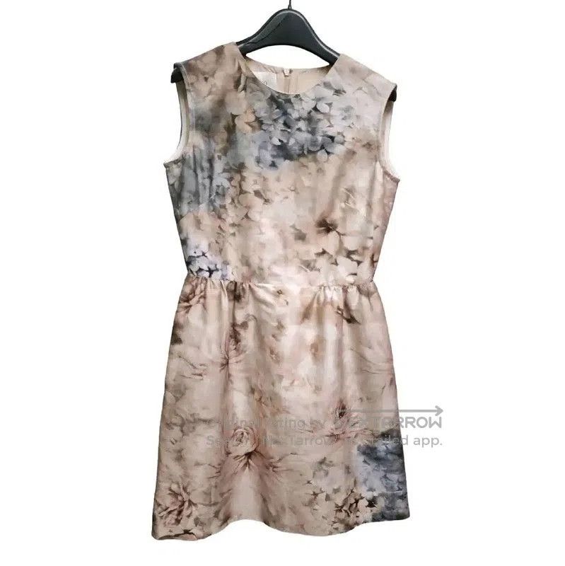 Valentino Valentino Multicolor Floral Print Dress for Summer . Size XS / US 0-2 / IT 36-38 - 1 Thumbnail