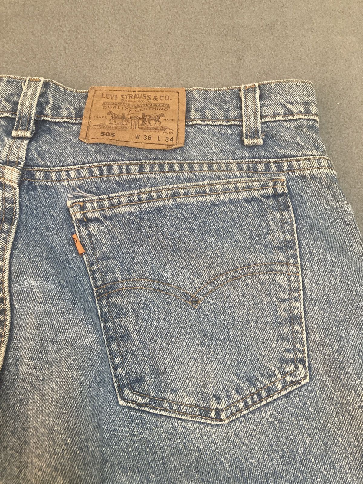 Levi's Vintage 90’s Levis 505 orange tab jeans Made in USA Size US 36 / EU 52 - 12 Thumbnail