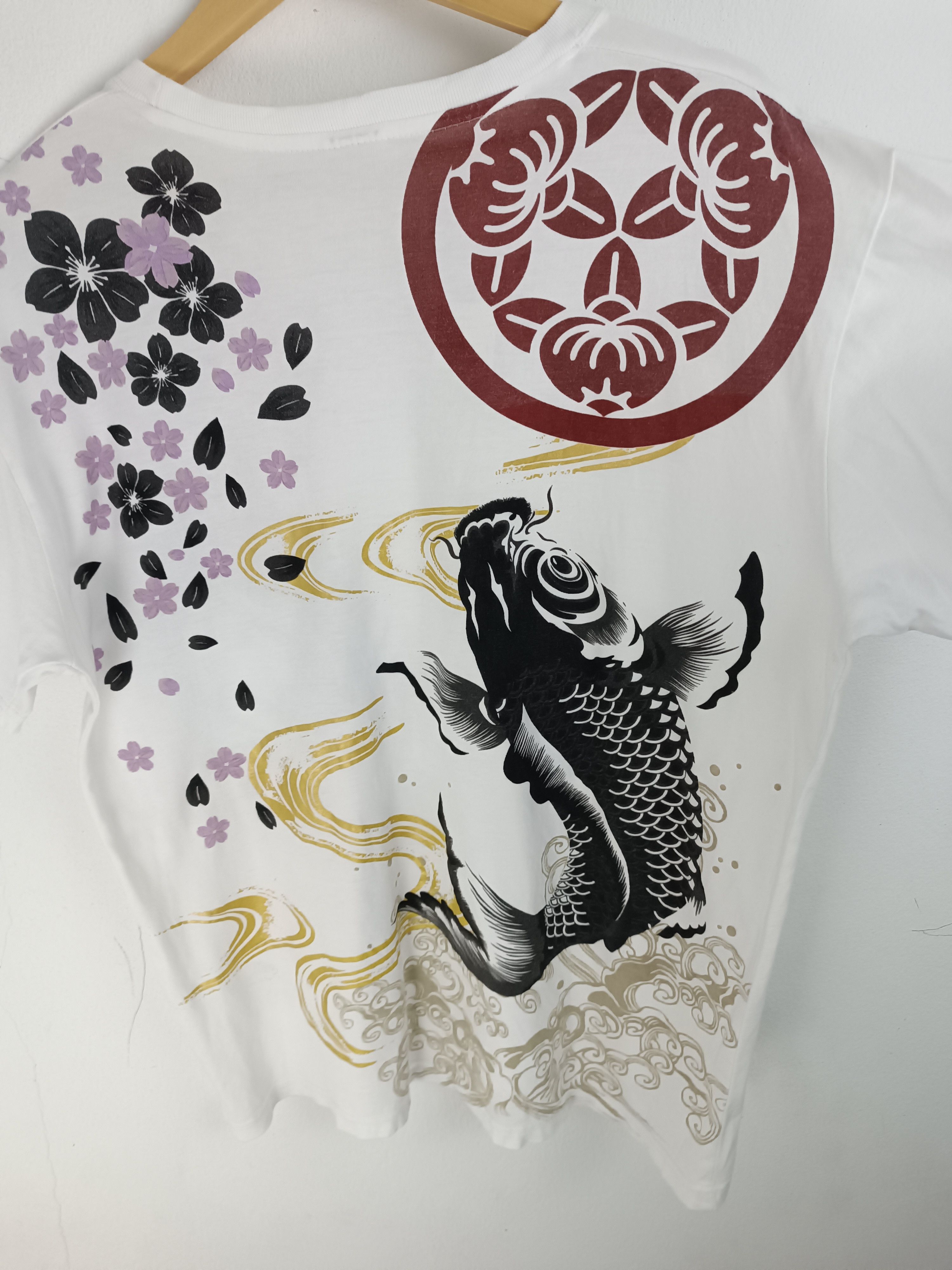 Japanese Brand VINTAGE KOI SUKAJAN FISH DRAGON JAPAN YAKUZA TATOO TEE Size US XL / EU 56 / 4 - 14 Thumbnail