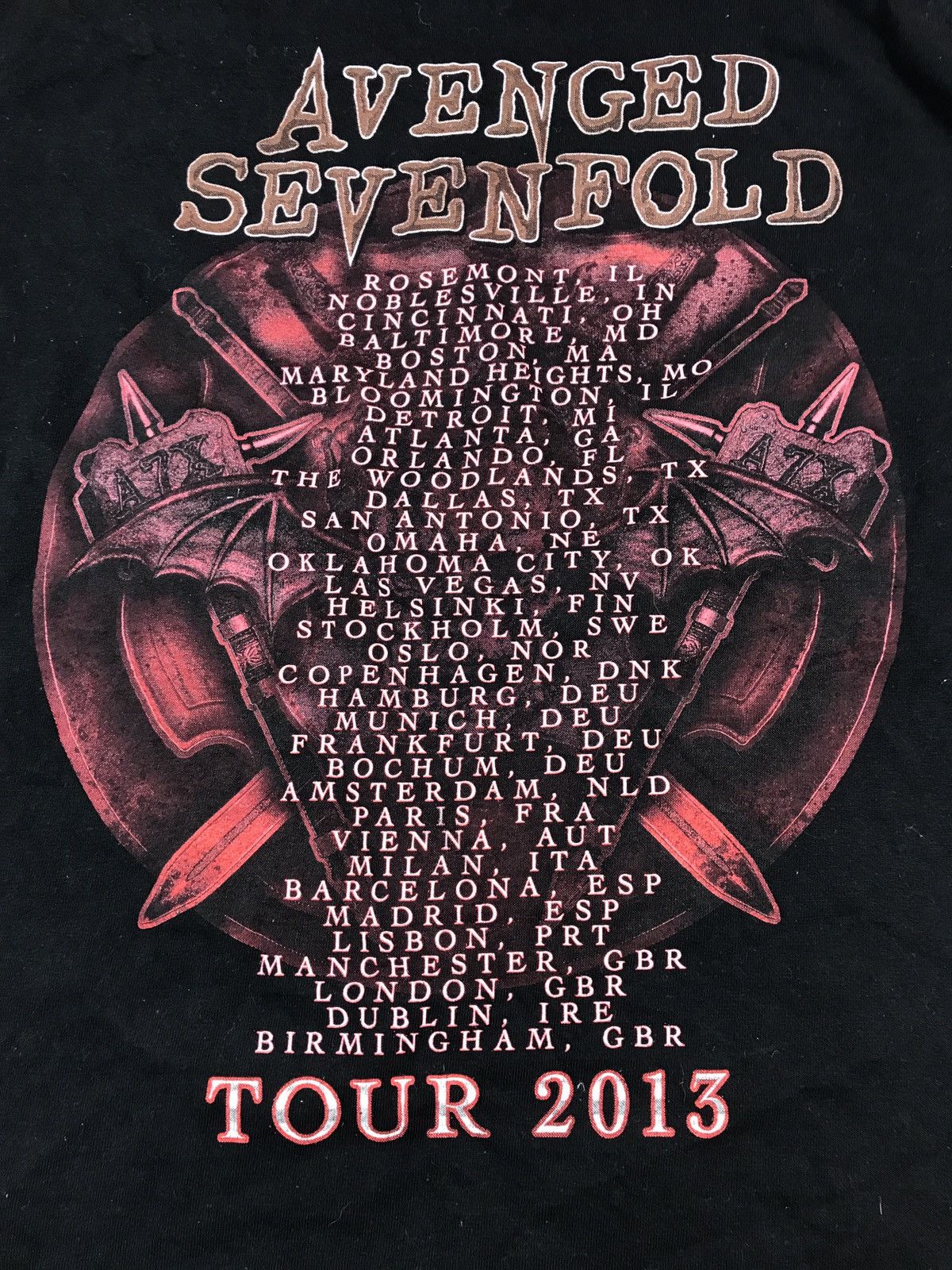 Band Tees Avenged Sevenfold Hail To The King Tour Size US L / EU 52-54 / 3 - 5 Thumbnail
