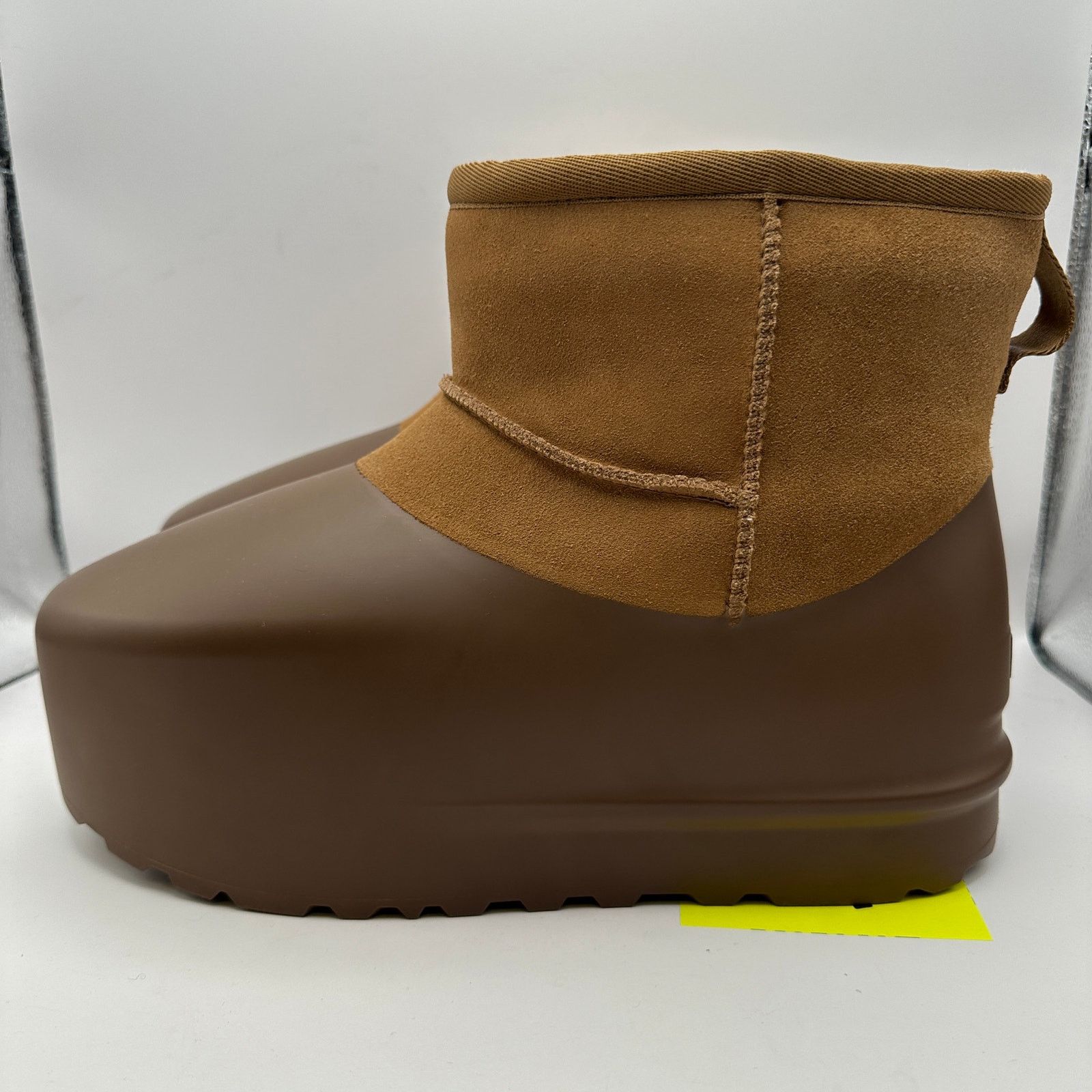 Ugg UGG Men's 10 Women's 11 CLASSIC MINI PUMPED MOLDED CHESTNUT Size US 11 / IT 41 - 2 Thumbnail