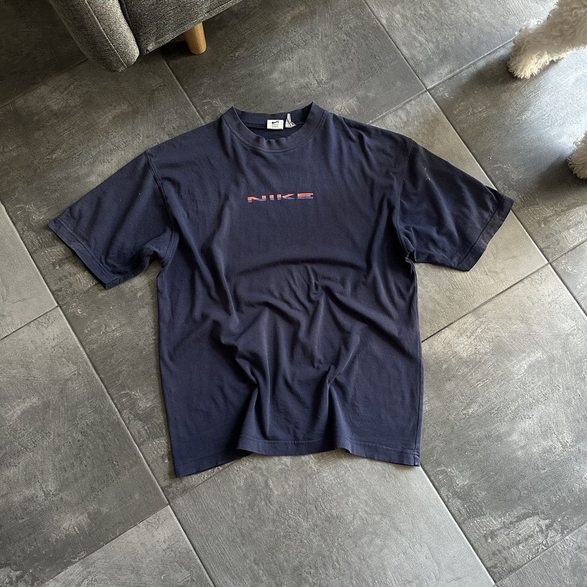 Nike × Vintage Vintage Nike T-shirts Big Logo 90s Y2K Style USA Distressed Size US M / EU 48-50 / 2 - 10 Thumbnail