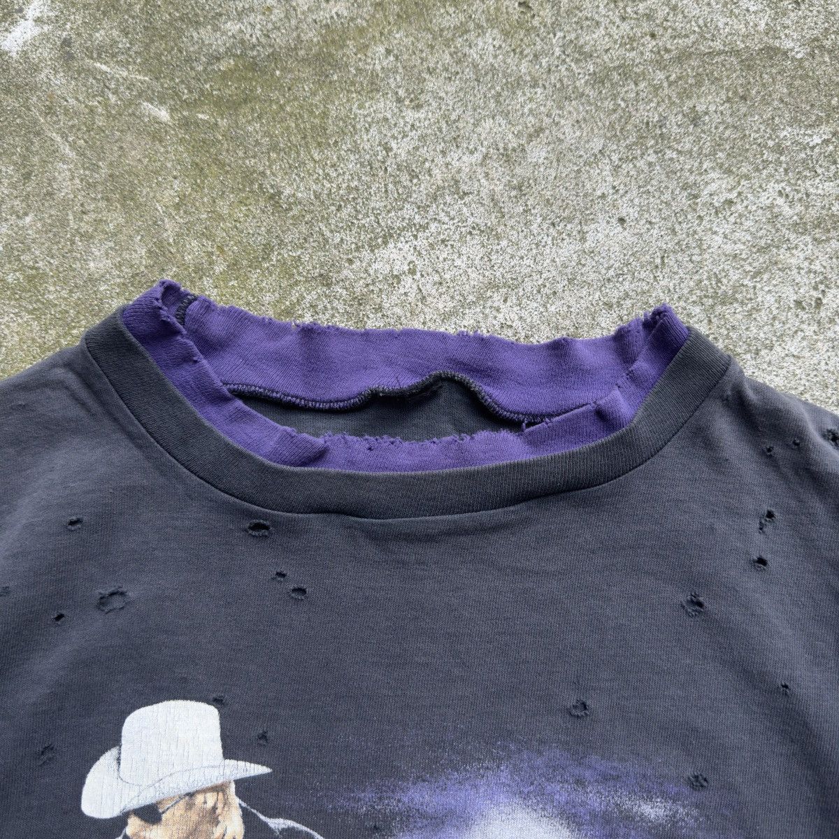 Vintage Alan Jackson Thrashed Distressed Double Layer Tee ERD Grunge Size US XL / EU 56 / 4 - 5 Thumbnail