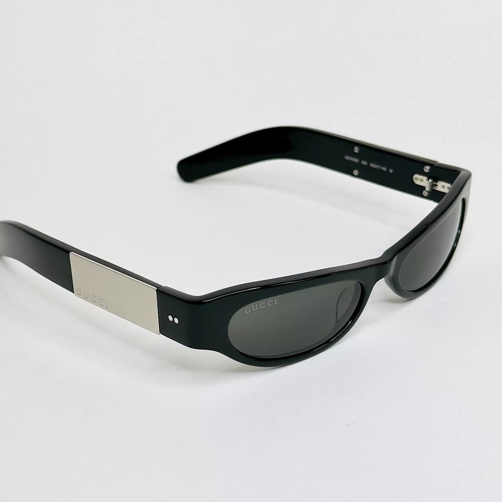 Gucci GUCCI 1635 Black Narrow Logo Gg1635S Mask Sunglasses 003 Size ONE SIZE - 7 Thumbnail