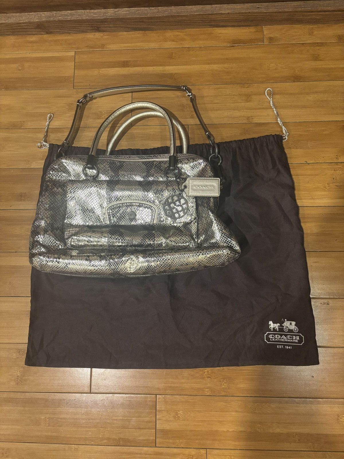Coach Coach silver satchel with structured handle.ob-910 Size ONE SIZE - 1 Thumbnail