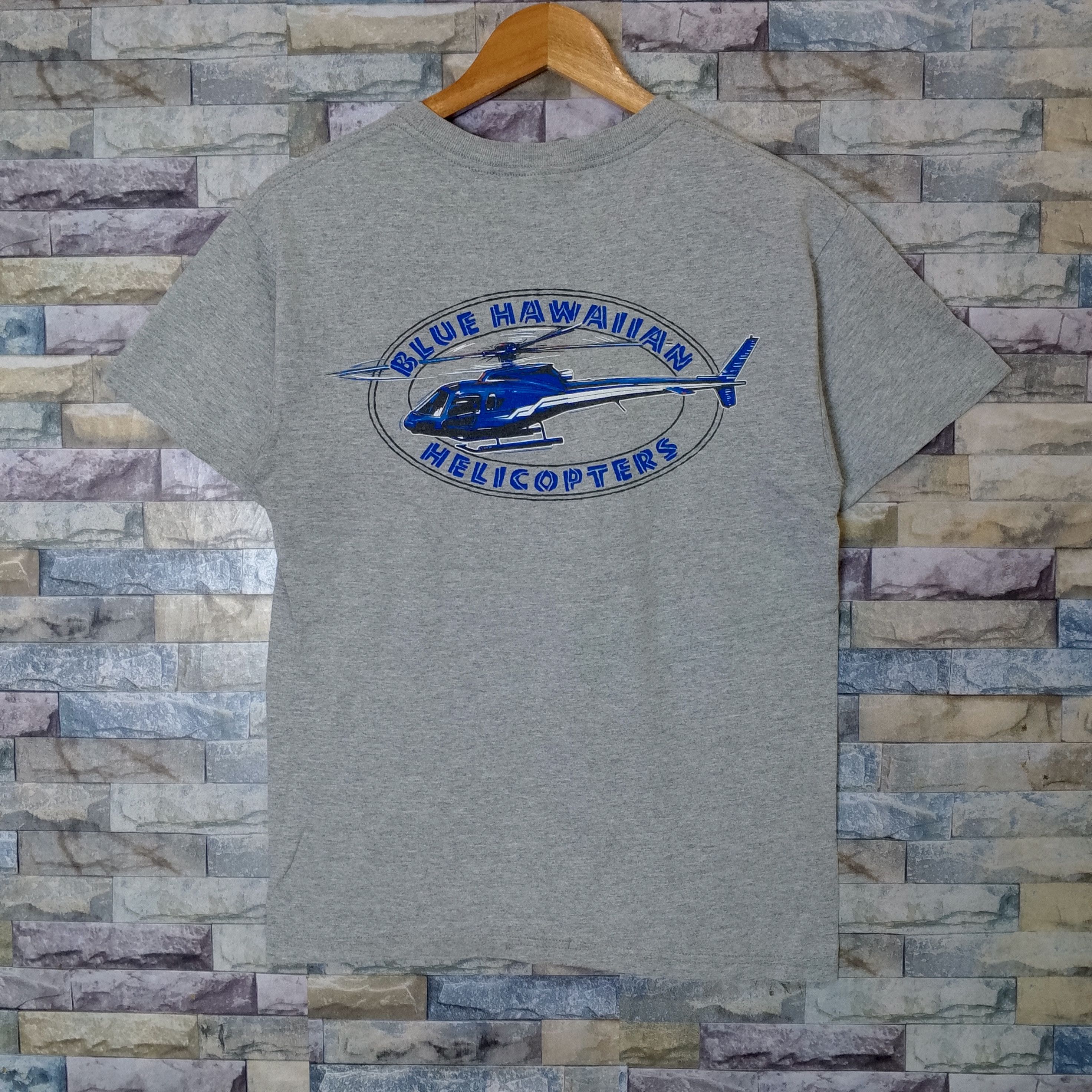 Vintage Vintage Blue Hawaiian Helicopter Size US S / EU 44-46 / 1 - 1 Thumbnail