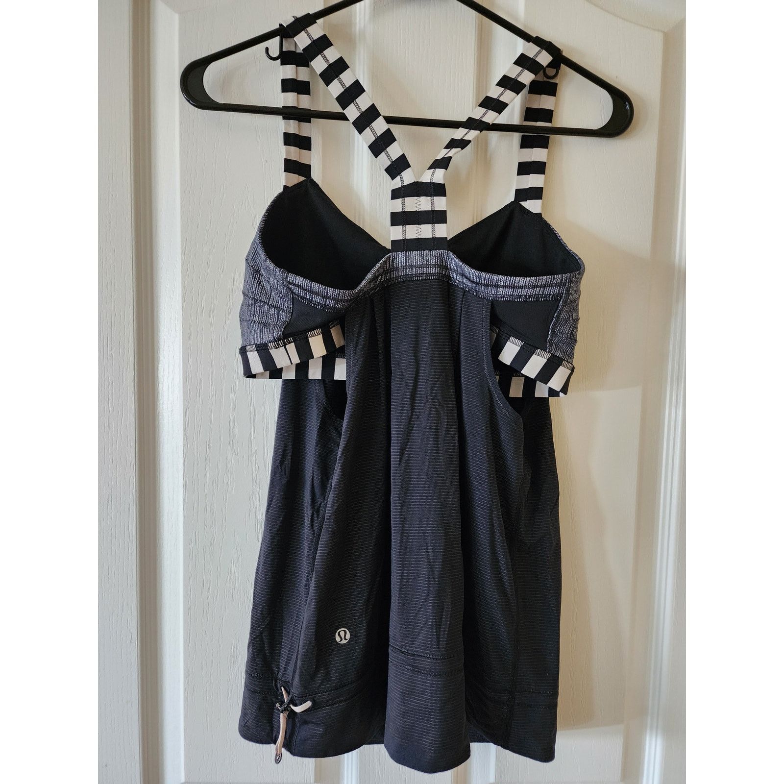 Lululemon Lululemon Rest Less Tank Size 8 Black White 2in1 No Inserts Size M / US 6-8 / IT 42-44 - 2 Thumbnail