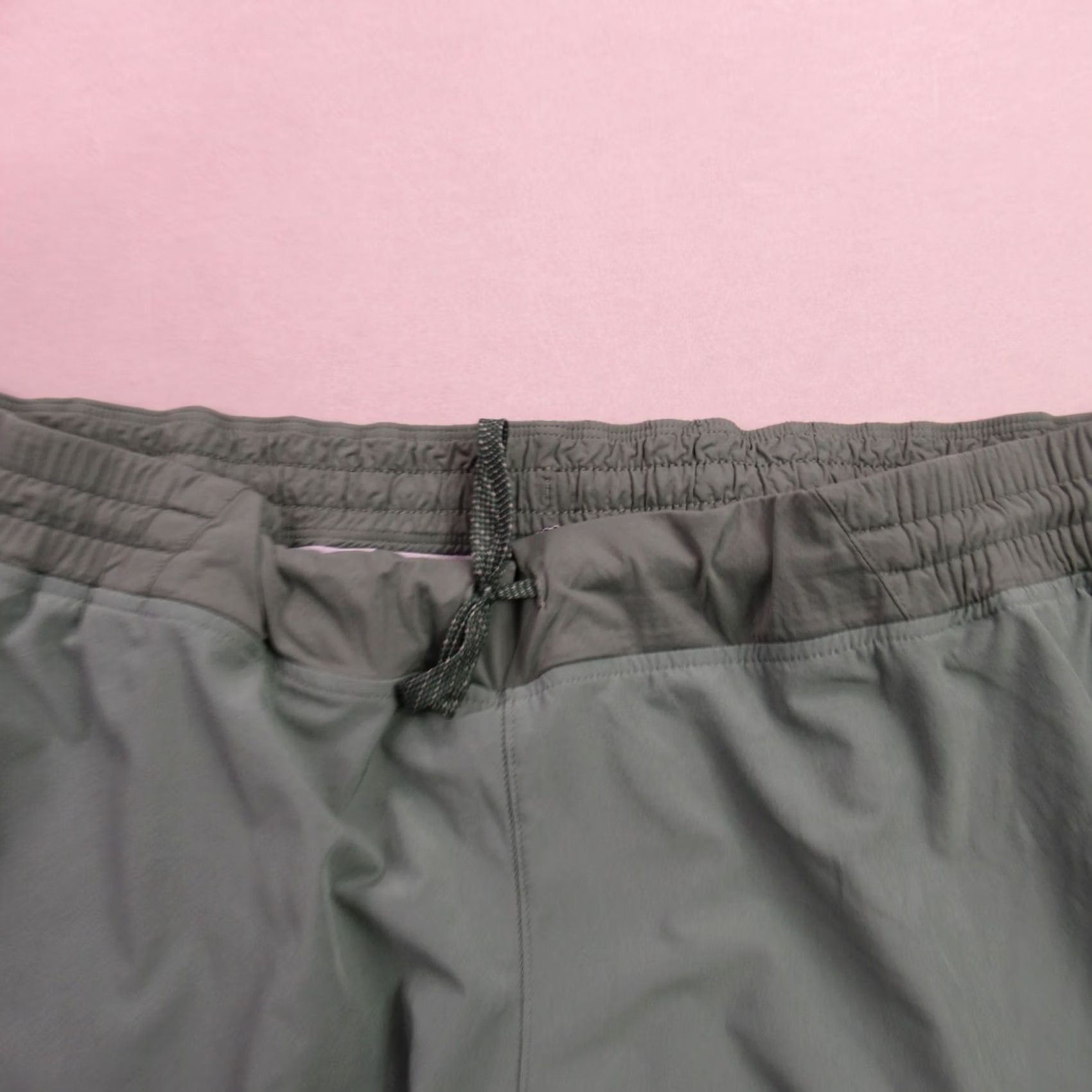 Patagonia Patagonia Shorts Mens 2XL Outdoor Activewear Lightweight Green Size US 36 / EU 52 - 2 Thumbnail