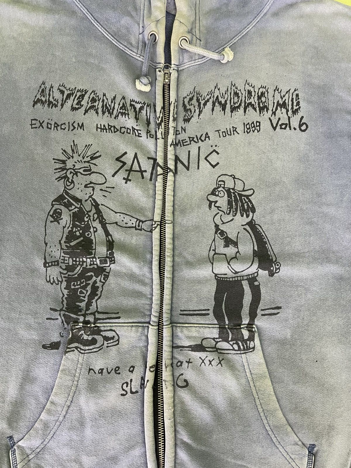 Band Tees vintage 90's Alternative Syndrome Exorcism Hardcore Tour Size US M / EU 48-50 / 2 - 9 Thumbnail