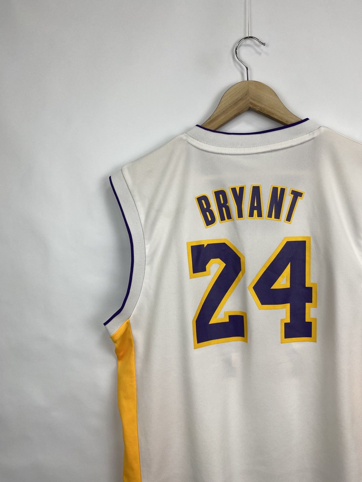 Adidas 🇺🇸 Vintage Kobe Bryant 24 Adidas L A Lakers 2014 Jersey Rare Size US M / EU 48-50 / 2 - 11 Thumbnail