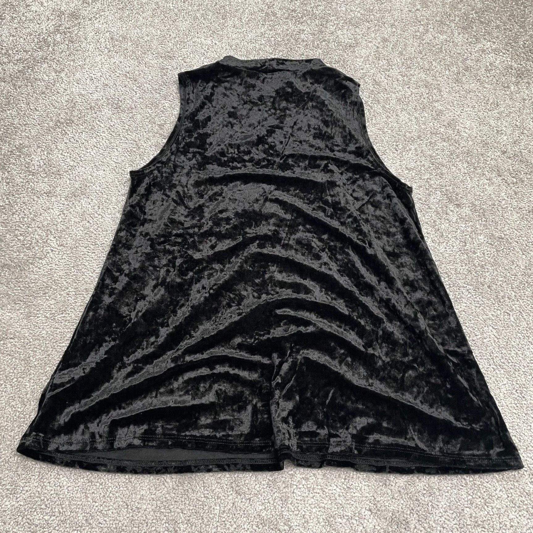 Velour Tree Kisses Velvet Shift Dress Womens M Black Sleeveless Crew Neck Velour Knee Length Casual Winter Spring Summer Size M / US 6-8 / IT 42-44 - 2 Thumbnail