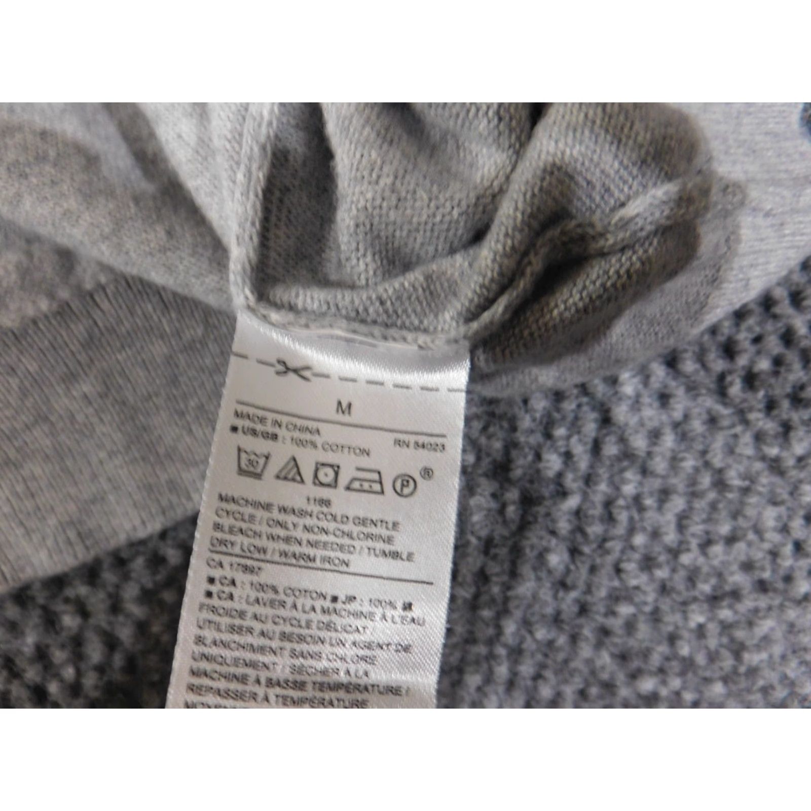 Banana Republic Banana Republic Sweater Mens M Gray Cotton Pullover Crew Neck Stretch Knit Knitwear Regular Size Type Sweater Mens Modern Preppy 90s? Size US M / EU 48-50 / 2 - 7 Thumbnail