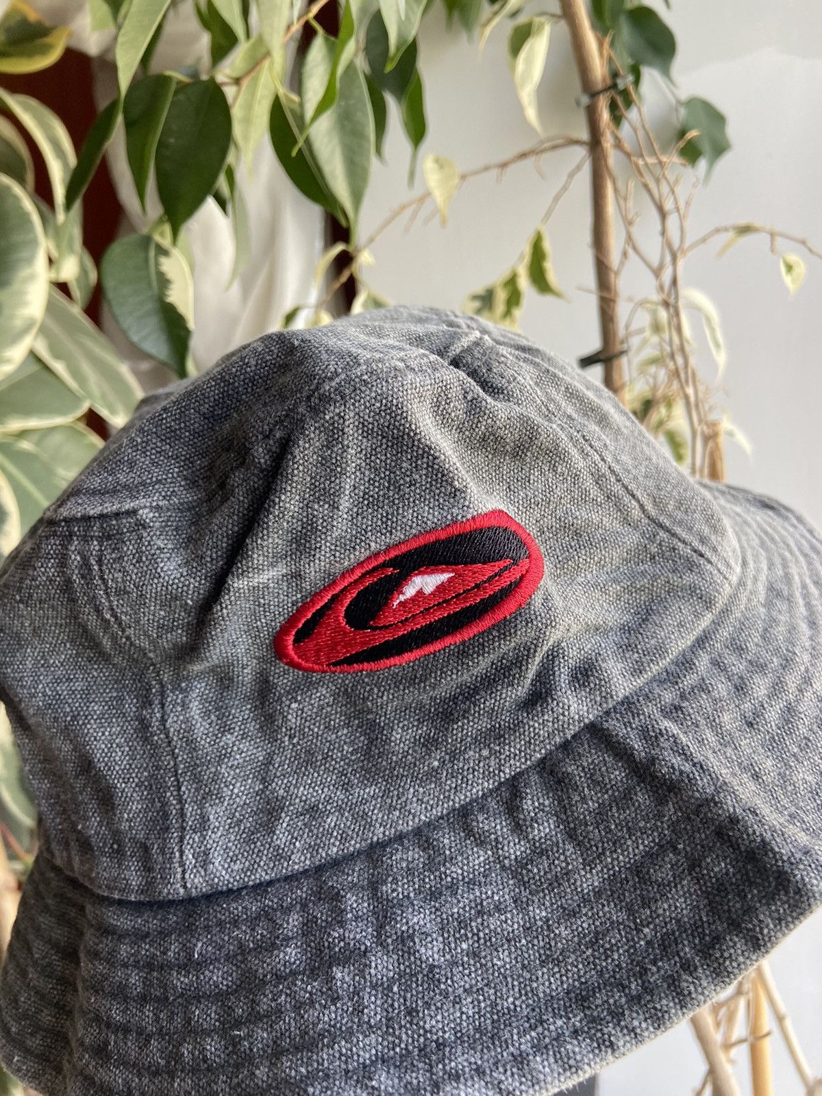 Quiksilver Vintage Quicksilver Faded Bucket Hat Size ONE SIZE - 2 Thumbnail
