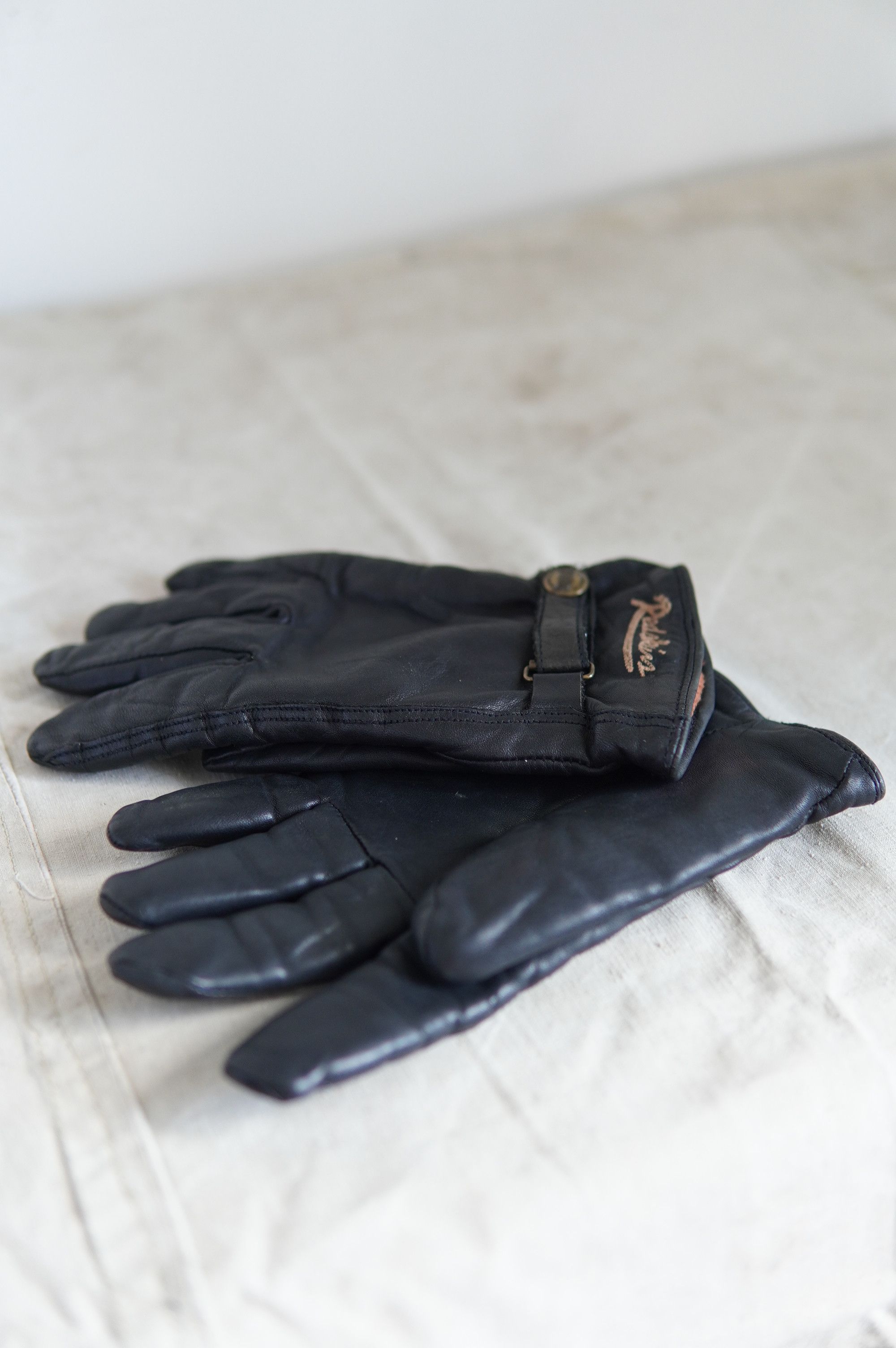 Genuine Leather Vintage Redskins Cow Leather Gloves Size ONE SIZE - 1 Thumbnail