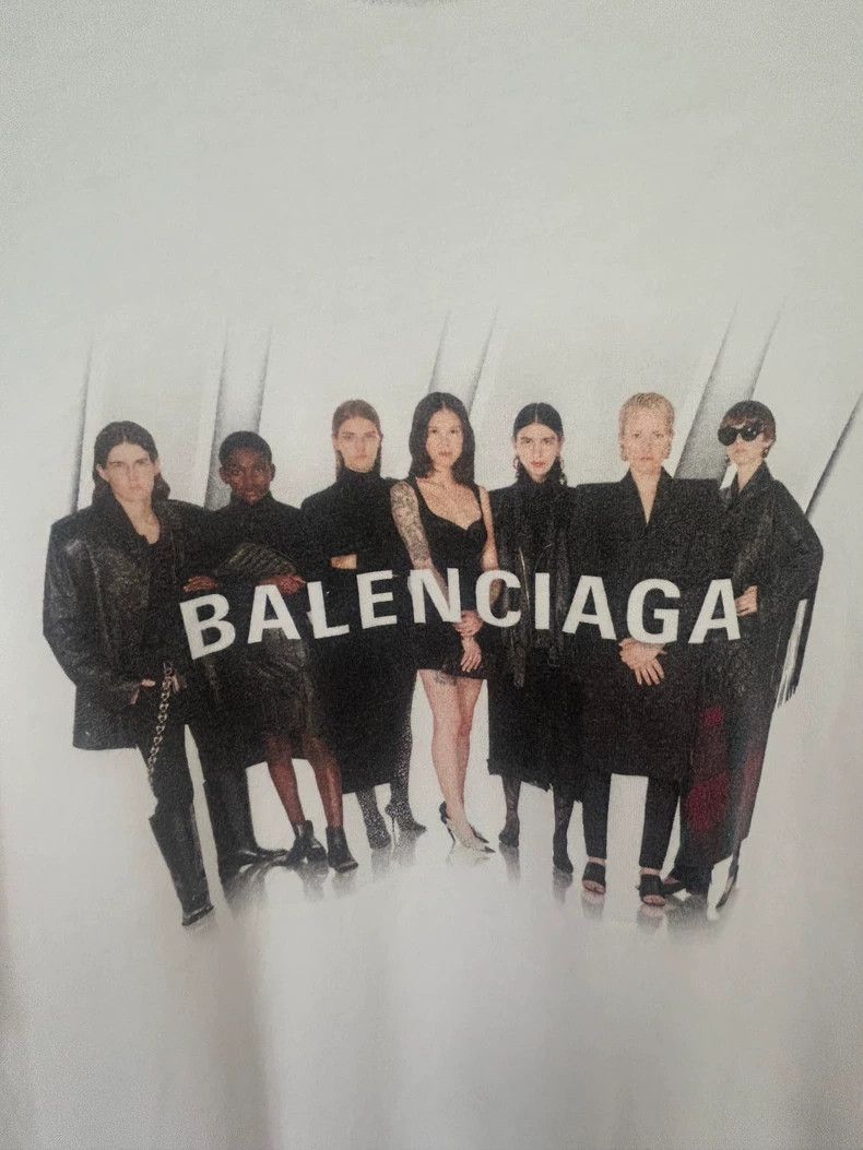 Balenciaga Balenciaga White Band Portrait Short Sleeve Tee Size US M / EU 48-50 / 2 - 5 Thumbnail