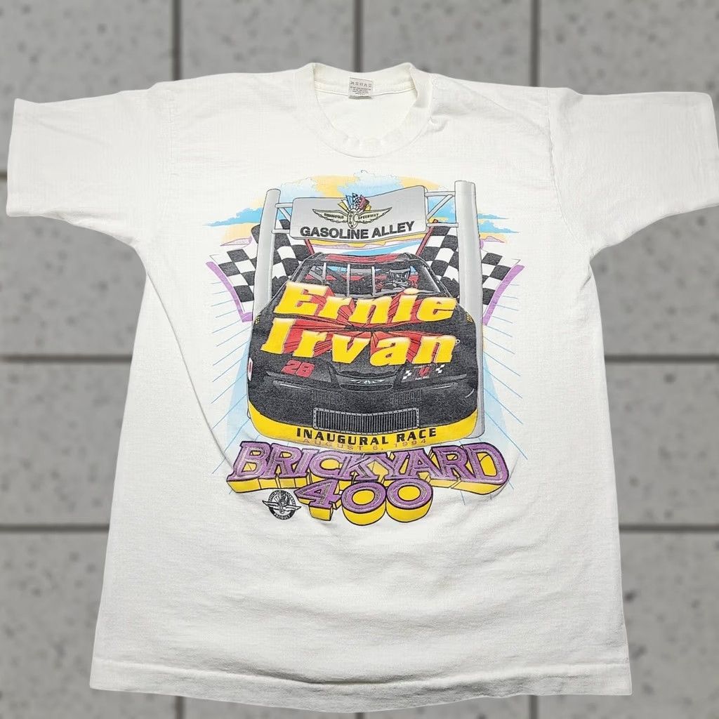 Fruit Of The Loom VINTAGE 1994 Rusty Wallace Brickyard 400 NASCAR Racing T-Shirt L Men White Crew Neck Short Sleeve Classic Shirt Mens Size US L / EU 52-54 / 3 - 1 Thumbnail