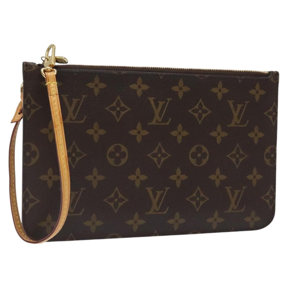 LOUIS VUITTON Monogram Neverfull MM Pouch Accessory Pouch Mimosa