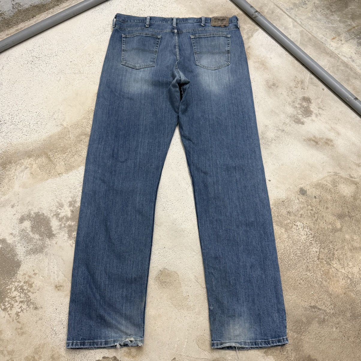 Wrangler Wrangler Authentic Distressed Repair Denim Pants Size US 38 / EU 54 - 2 Thumbnail