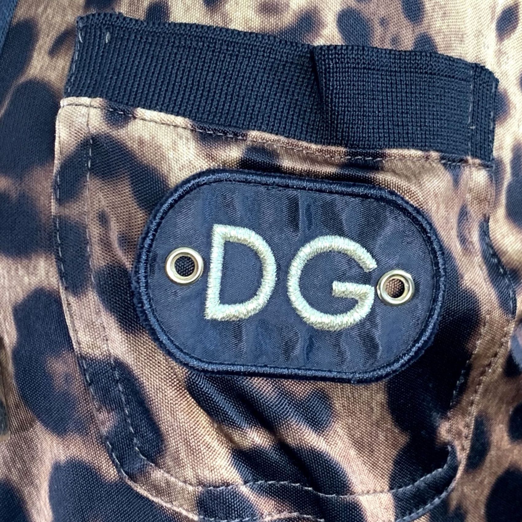 Dolce & Gabbana DOLCE & GABBANA Jacket Brown Black Satin Animal Print Zip Up Size 4 Womens Adult Regular Shirt? Size S / US 4 / IT 40 - 2 Thumbnail