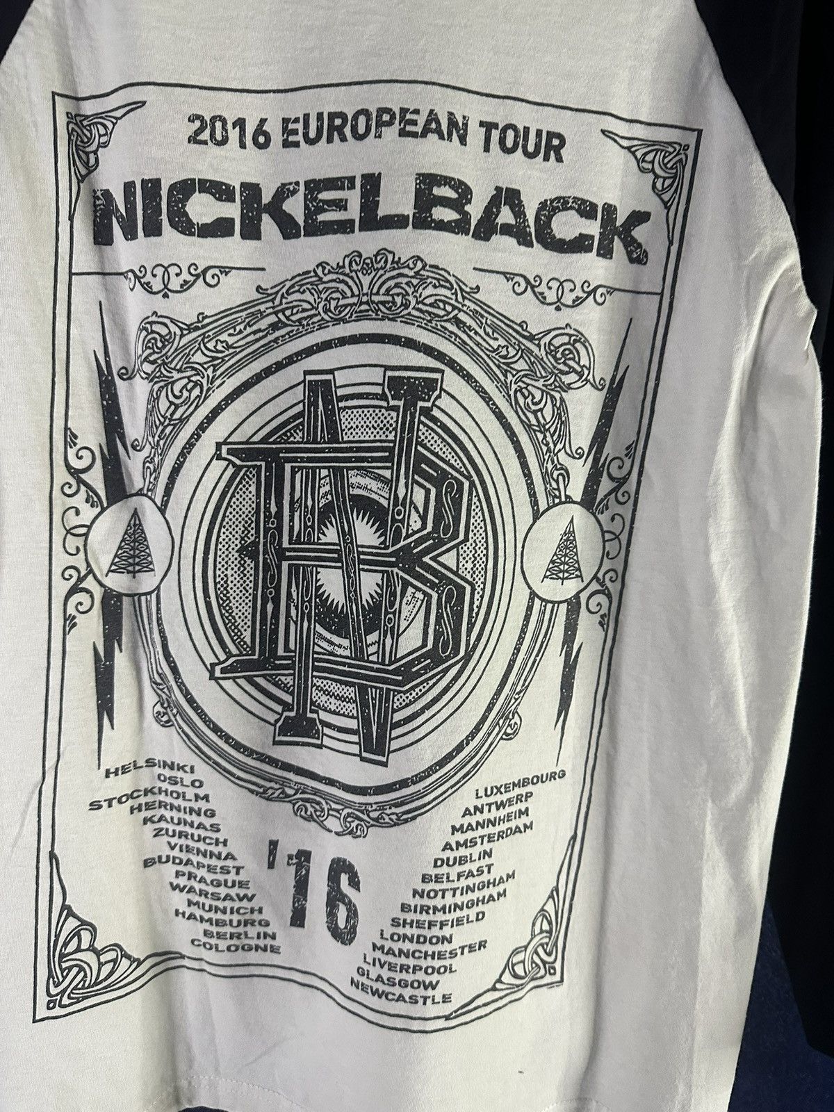Band Tees Nickelback Official European Tour 2016 Band Longsleeve Tees Size US M / EU 48-50 / 2 - 8 Thumbnail