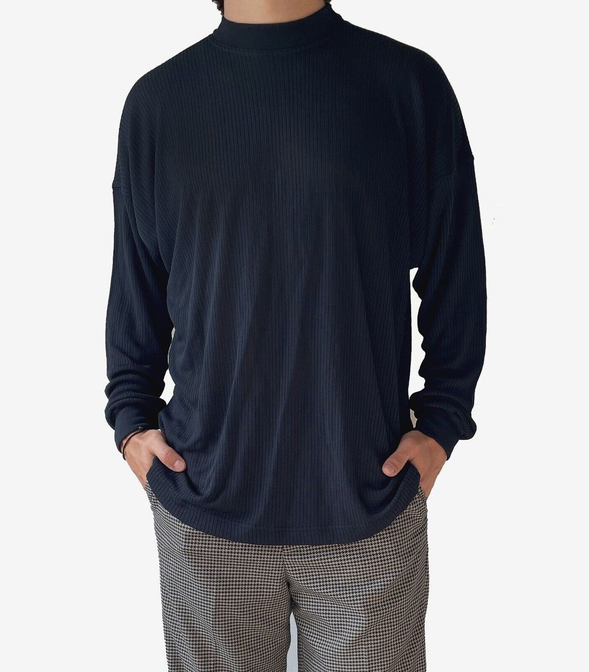 Vintage Vintage rare knit longsleeve by Gianni Versace 70’ Size US L / EU 52-54 / 3 - 1 Thumbnail