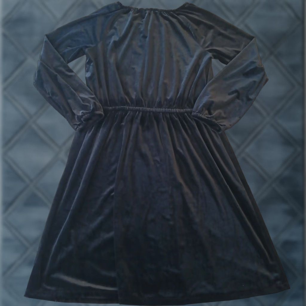 Lands' End Lands' End Fit Flare Dress L Black Velour Long Sleeve Midi Pullover Dress Women Regular Size L Black Velour Stretch Elastic Waist Size L / US 10 / IT 46 - 1 Thumbnail