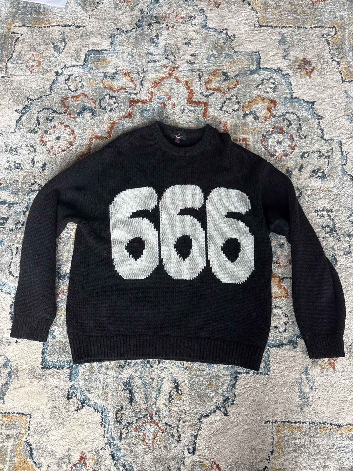 Supreme × Yohji Yamamoto 666 Sweater Size US L / EU 52-54 / 3 - 1 Thumbnail