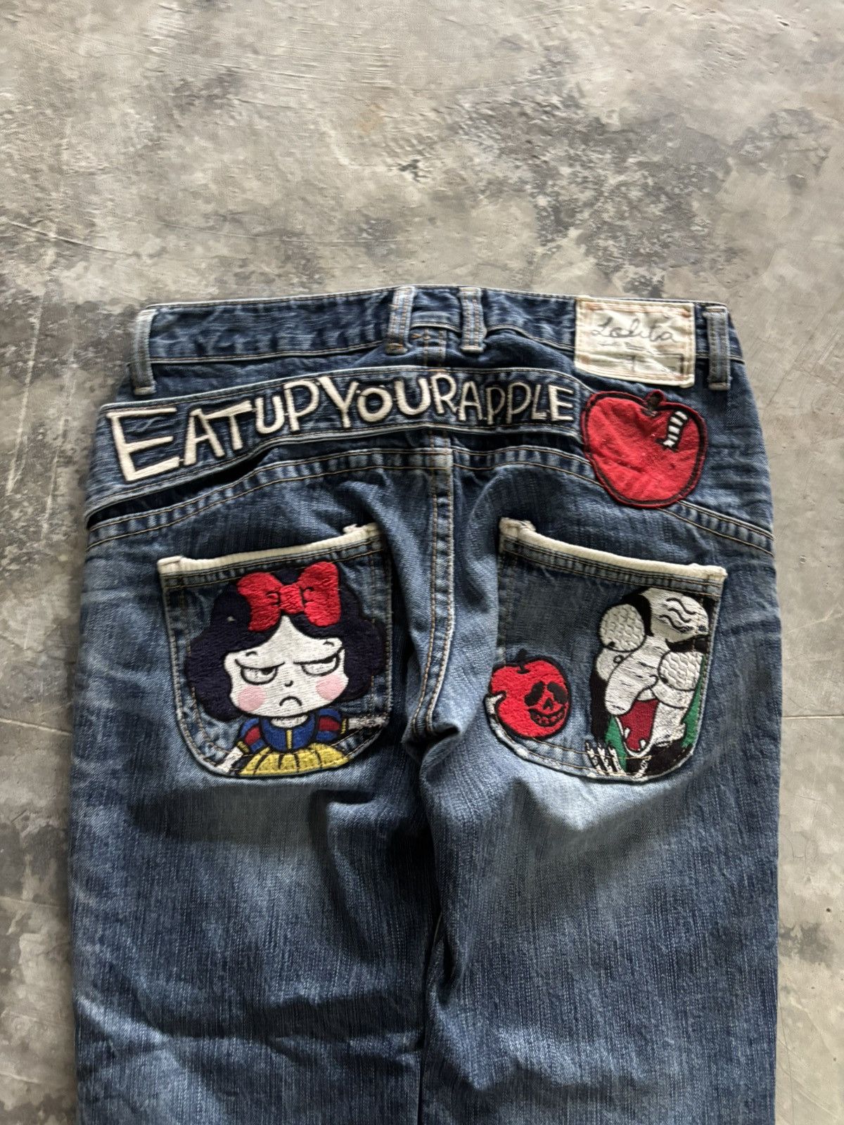 Japanese Brand LOLITA RARE YOSHITOMO NARA ANGRY PRINCESS DISTRESSED DENIM Size US 31 - 17 Thumbnail