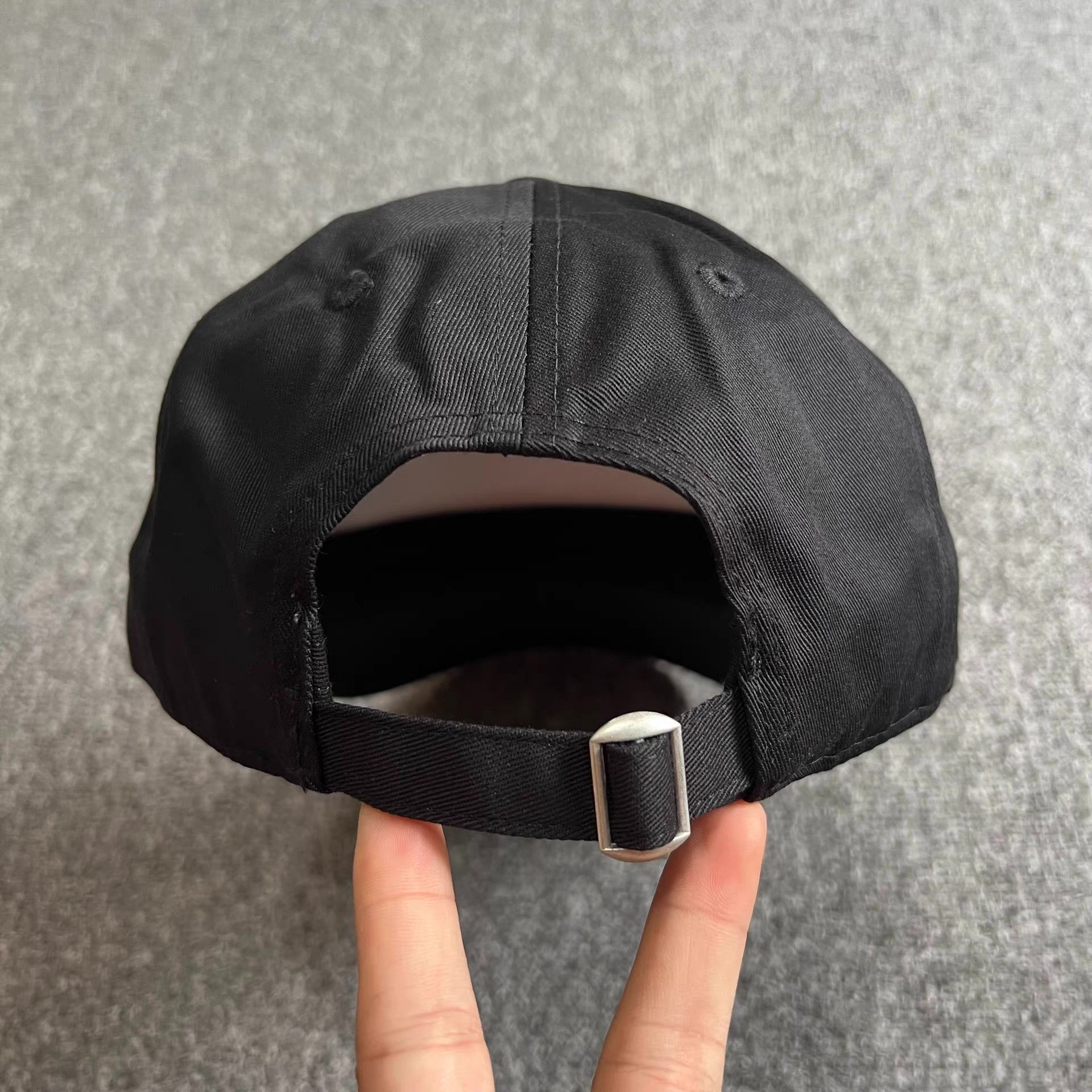 Cross Colours Cross Colours embroidered curved brim baseball cap Q7 Size ONE SIZE - 4 Thumbnail