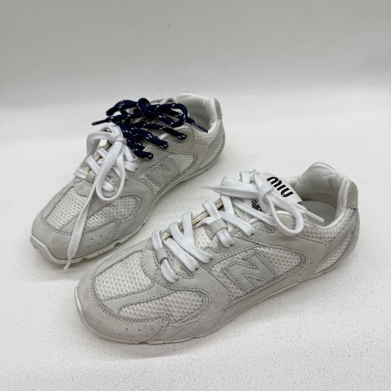 New Balance New Balance Mesh White Lowtop Sneakers us_6 Women Size US 6 / IT 36 - 1 Thumbnail