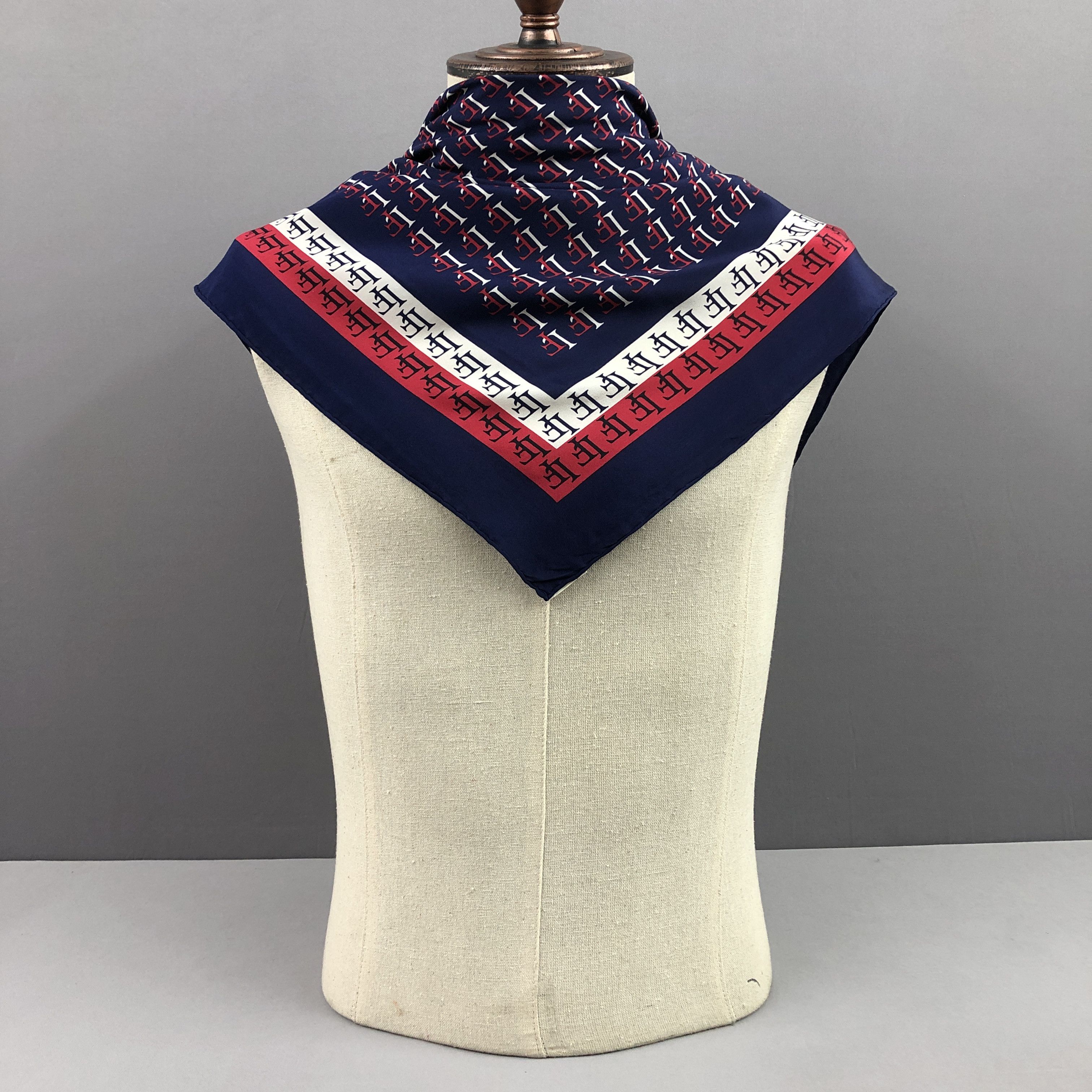 Louis Feraud Vintage Louis Feraud SILK Scarf Twill Stole Wraps Scarves Size ONE SIZE - 4 Thumbnail
