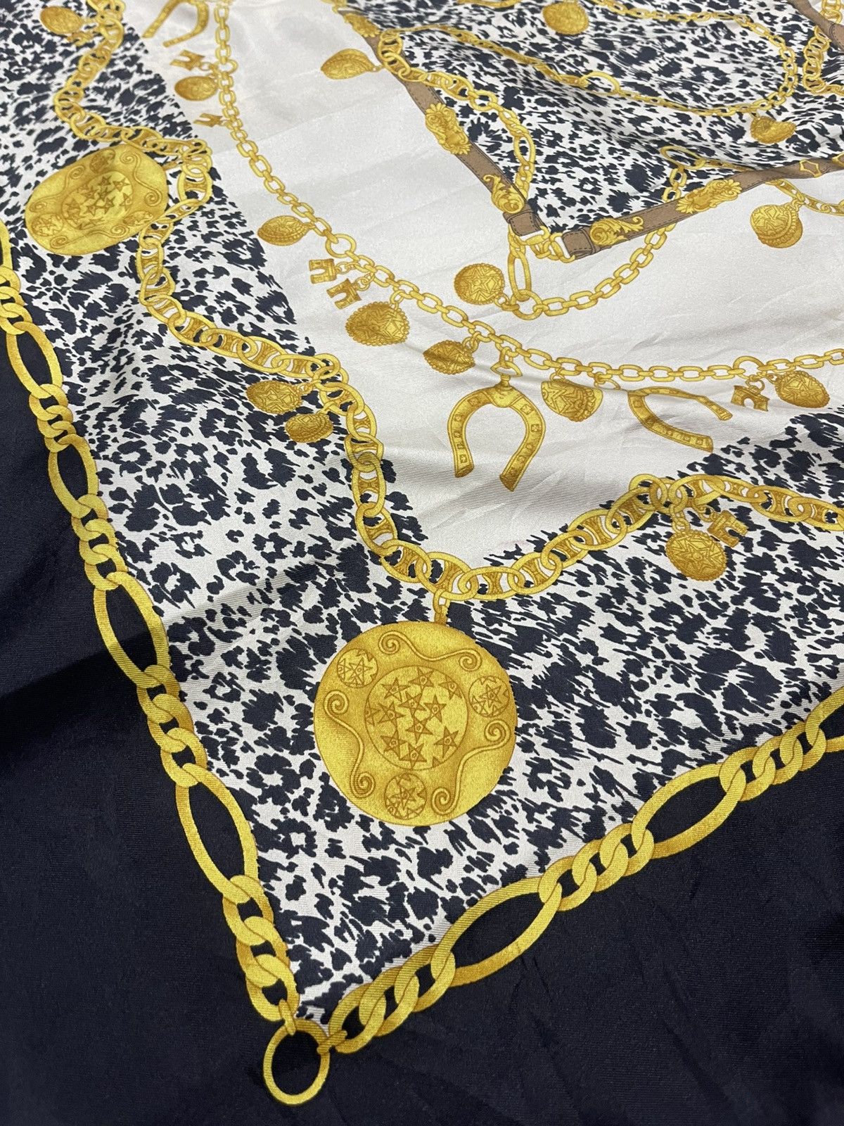 Celine Celine Silk Scarf Size ONE SIZE - 6 Thumbnail