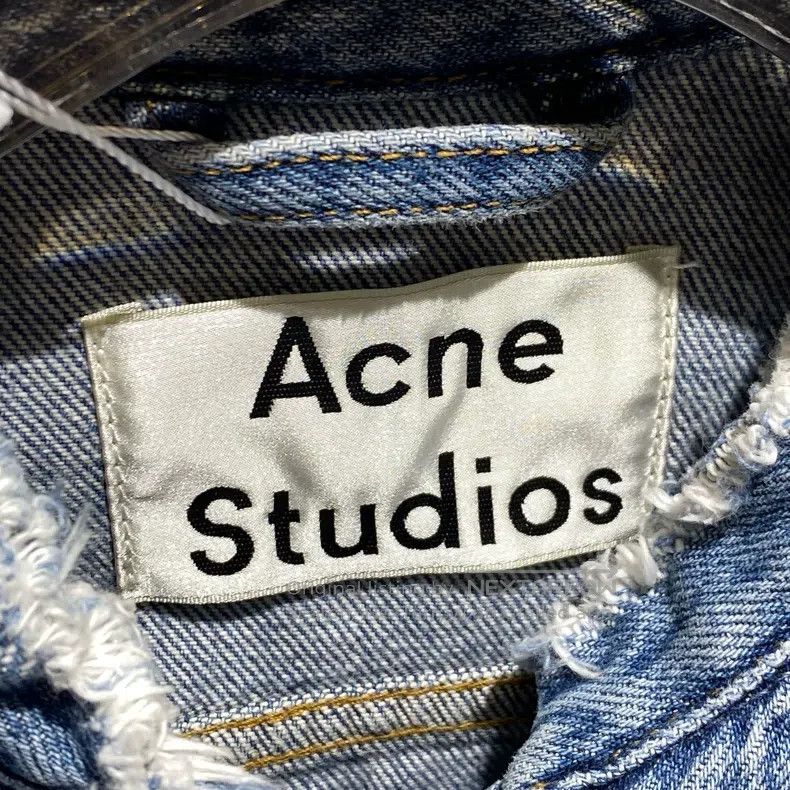 Acne Studios Acne Studios Washed Blue Denim Jacket Size XXS / US 00 / IT 34 - 3 Thumbnail