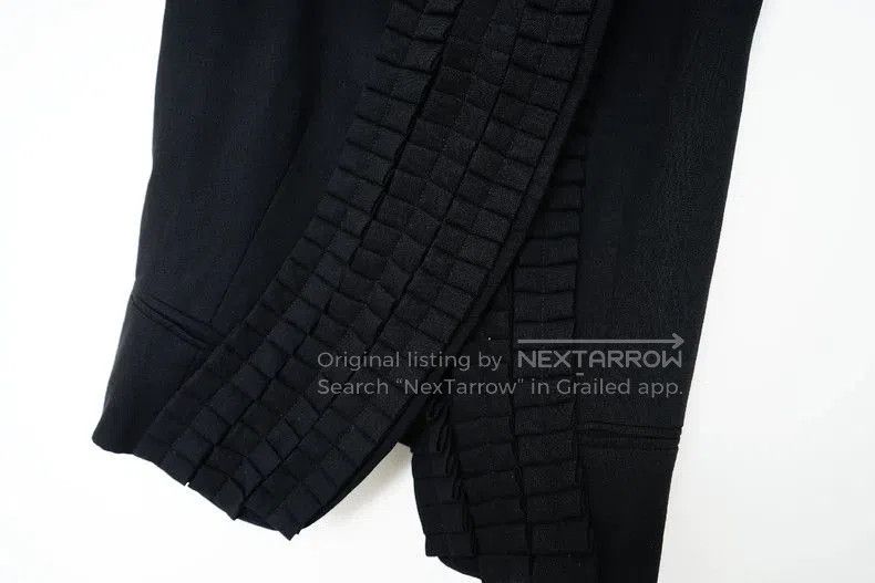 Ann Demeulemeester ann demeulemeester ruffled collar waistcoat. Size US S / EU 44-46 / 1 - 6 Thumbnail
