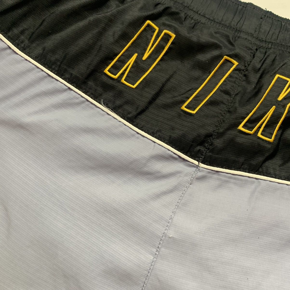 Other Vintage Nike y2k Shorts Big Logo Drill Size M Size US 32 / EU 48 - 4 Thumbnail