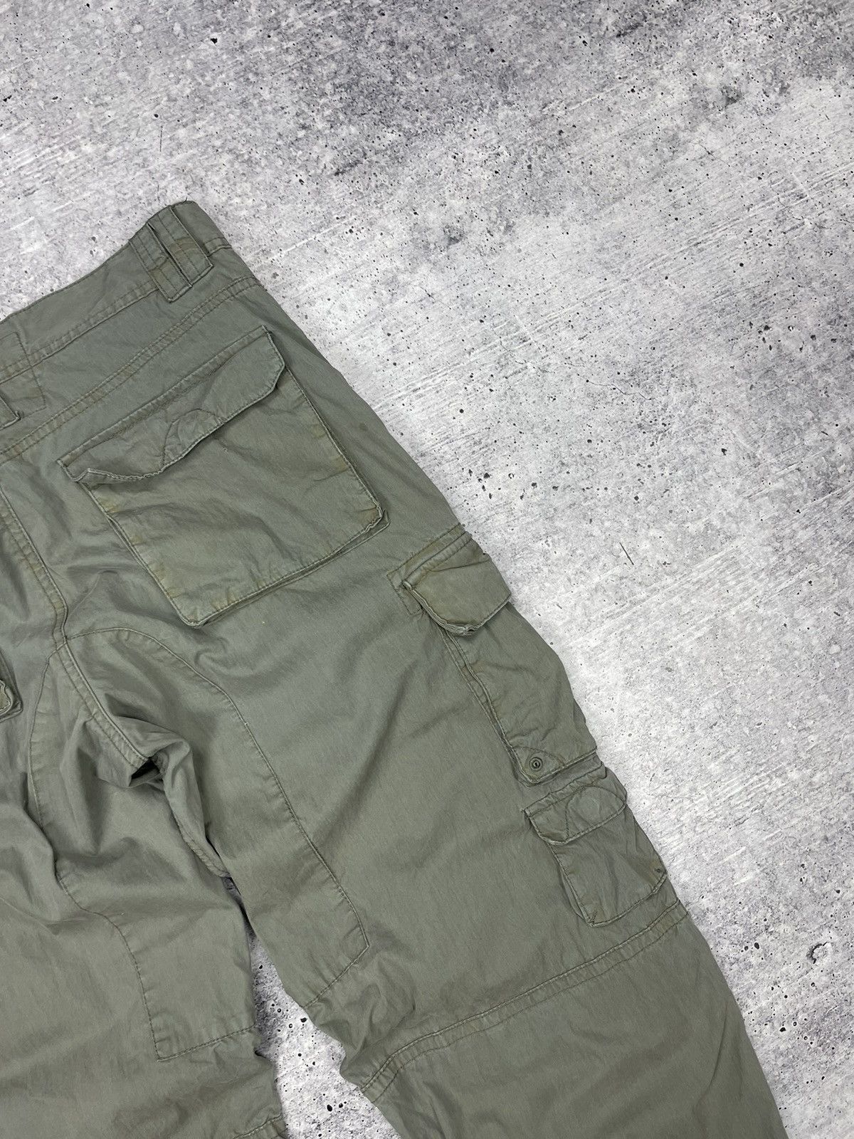 Japanese Brand × Vintage Vintage Y2K Japanese Style Distressed Faded Cargo Pants Size US 34 / EU 50 - 17 Thumbnail