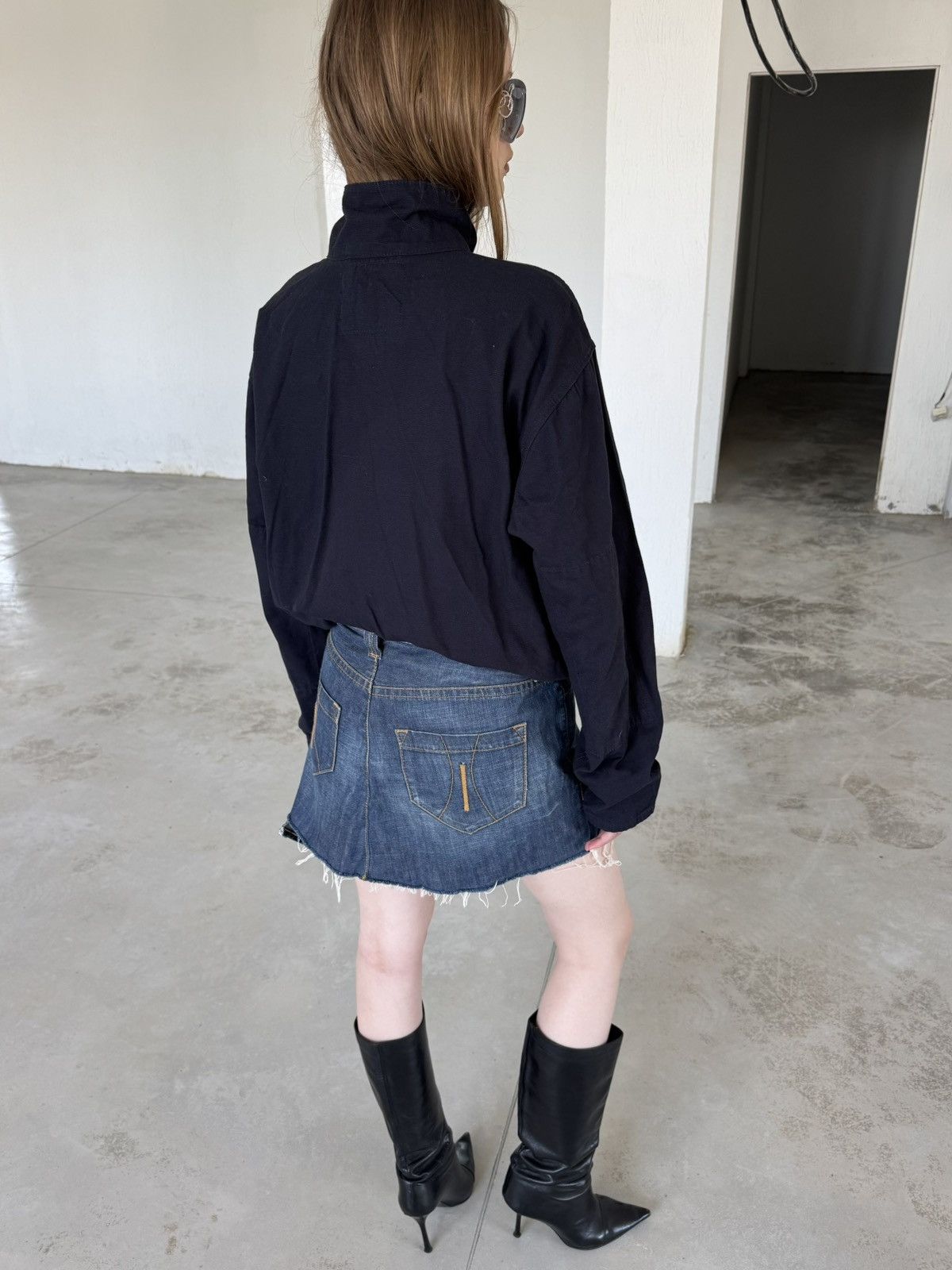 Vintage Vintage denim skirt Avantgarde Size 27" / US 4 / IT 40 - 8 Thumbnail