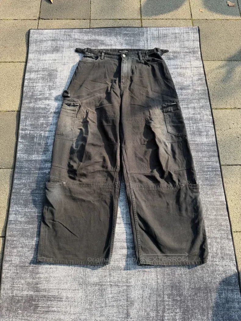 Balenciaga Balenciaga size S Washed Cargo Distressed Wide Leg Logger Size US 27 - 1 Thumbnail