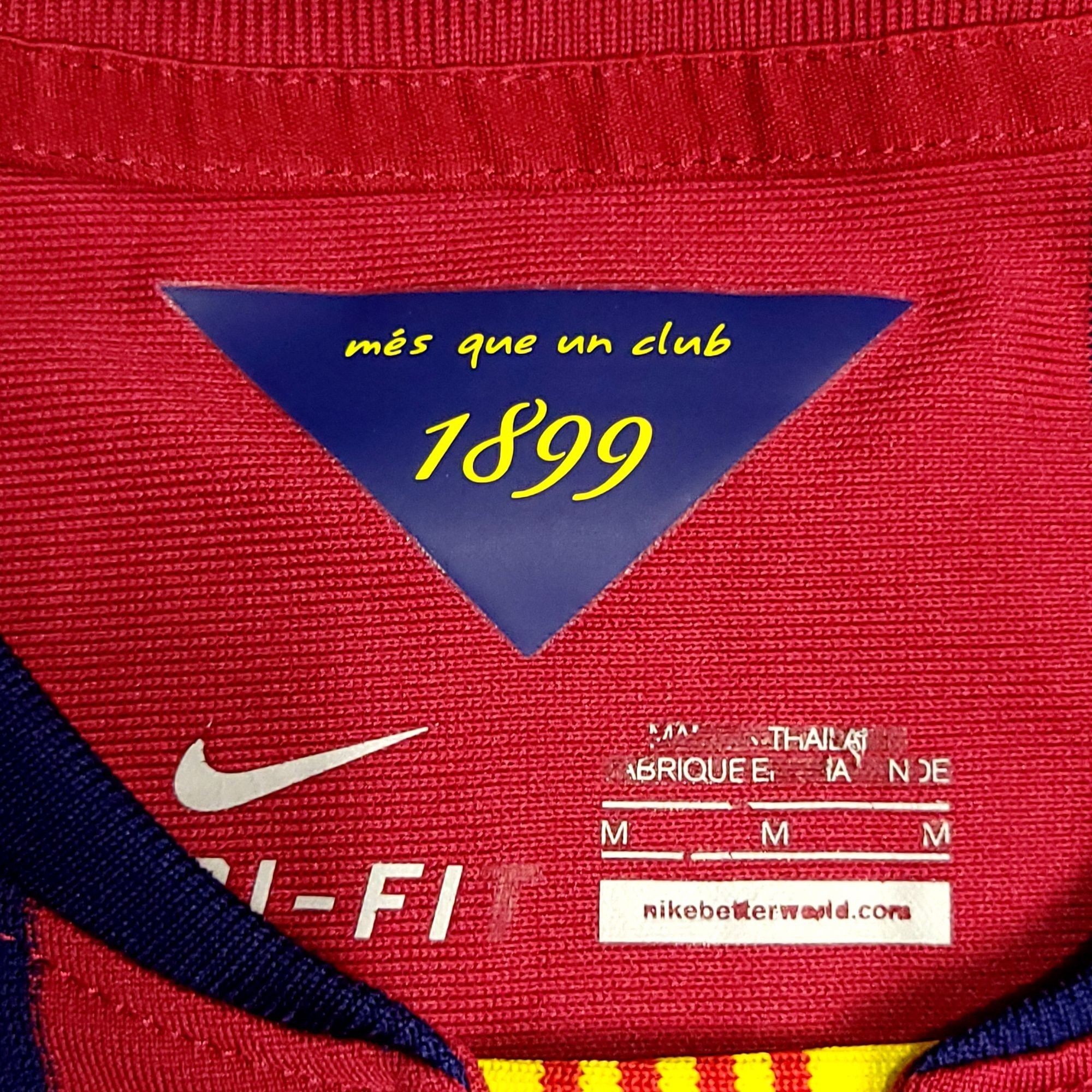 Nike Suarez Barcelona 2014 2015 TREBLE Soccer Jersey M Size US M / EU 48-50 / 2 - 5 Thumbnail