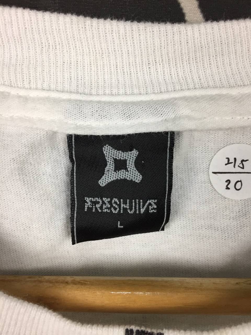 Freshjive Vtg Freshjive Rick Klotz OG Streetwear All-Over Print Tee Size US L / EU 52-54 / 3 - 11 Thumbnail