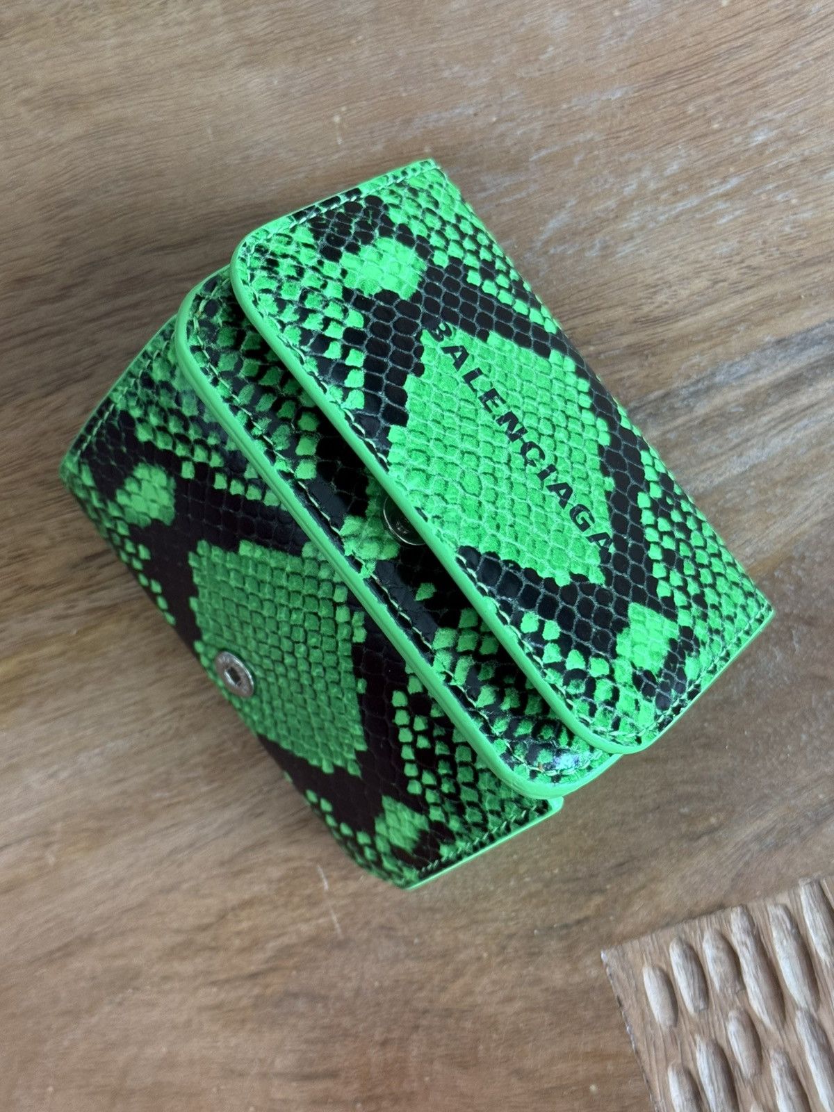 Balenciaga Balenciaga Python Printed Calf Leather Mini Wallet Size ONE SIZE - 2 Thumbnail