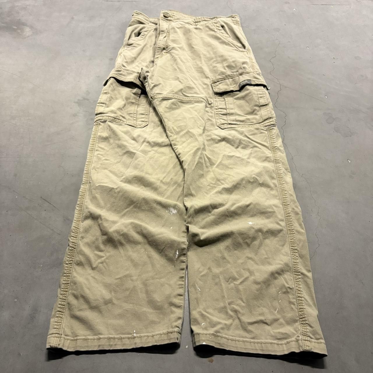 Vintage CRAZY Vintage Y2K/2000s Baggy Skater Style Tan Cargo Pants! Size US 38 / EU 54 - 3 Thumbnail