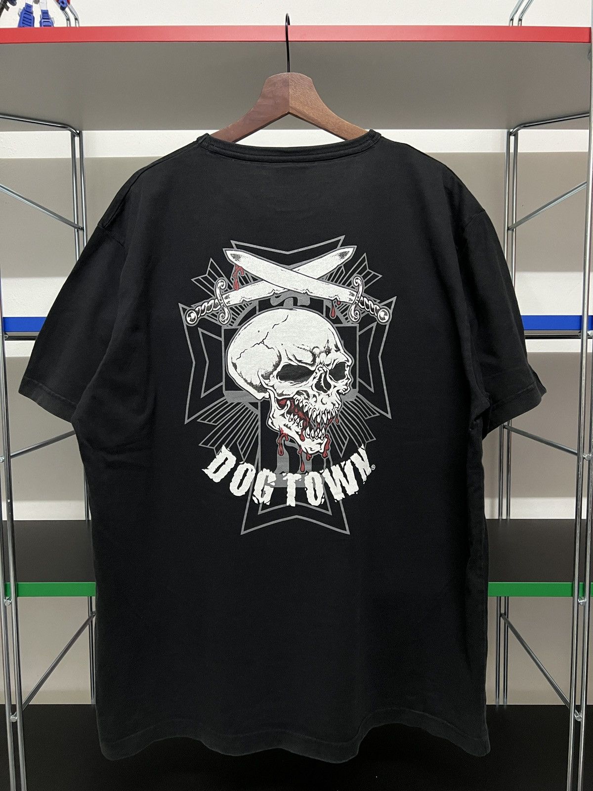 Dogtown Vintage Dogtown Black Dragon “Cross & Skull” Tee XL Size US XL / EU 56 / 4 - 1 Thumbnail