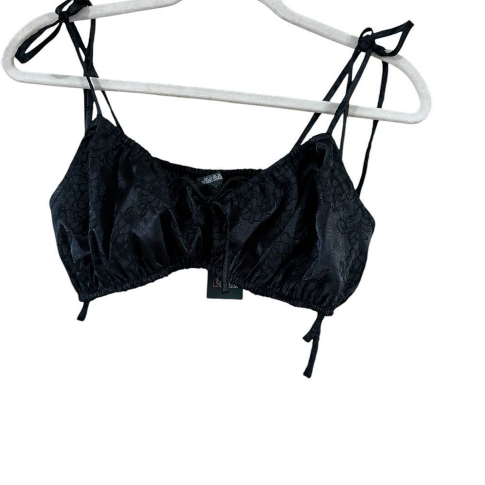 Other NWT wild fable satin crop top black Size M / US 6-8 / IT 42-44 - 7 Thumbnail
