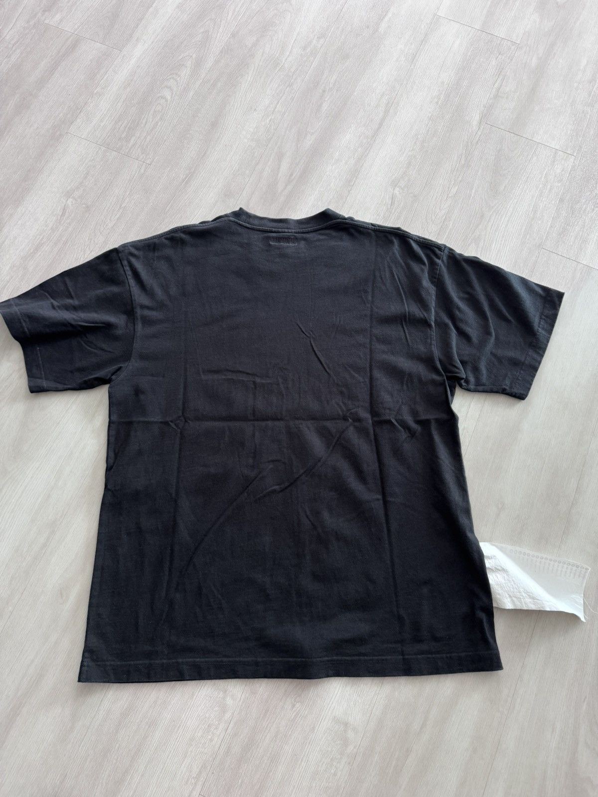 Vetements LAUNDRY TAG TEE Size US S / EU 44-46 / 1 - 2 Thumbnail