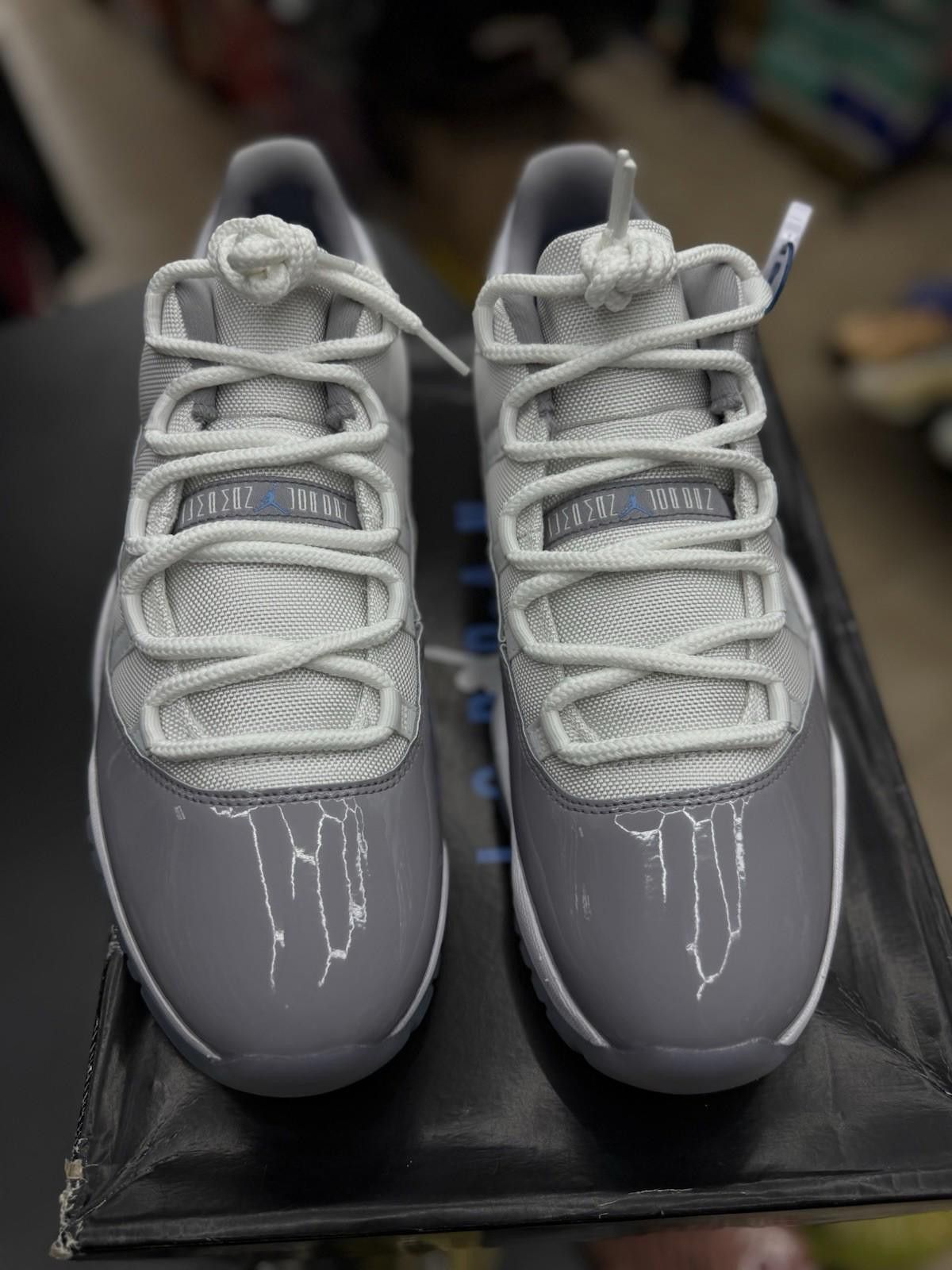Jordan Brand Air Jordan 11 Retro Low Cement Grey White UNC Blue Size 13 Size US 13 / EU 46 - 11 Thumbnail