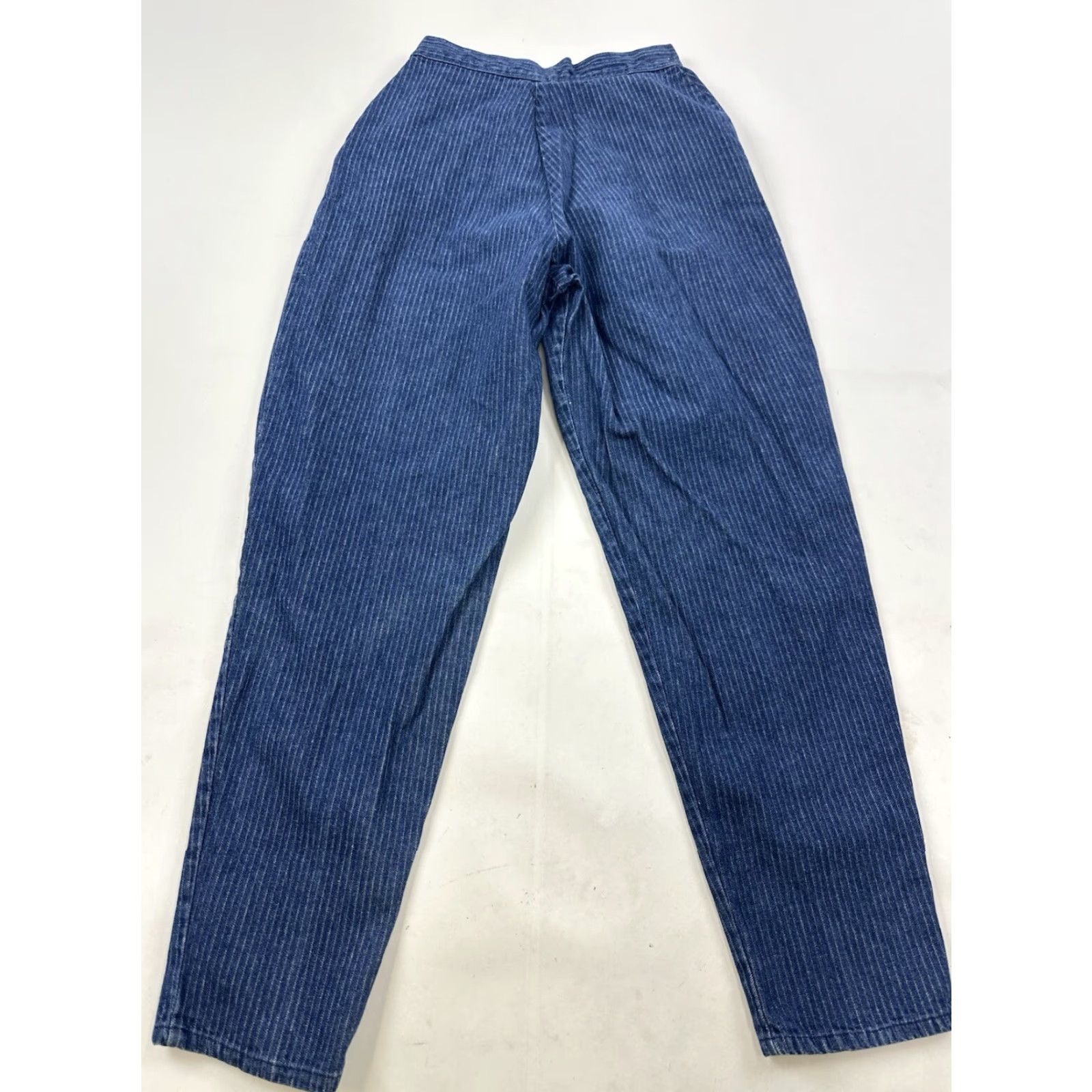 Levi's VINTAGE Levi's Jeans Womens 24 Blue Pleated Denim 70s USA Size 42" / US 20 - 2 Thumbnail