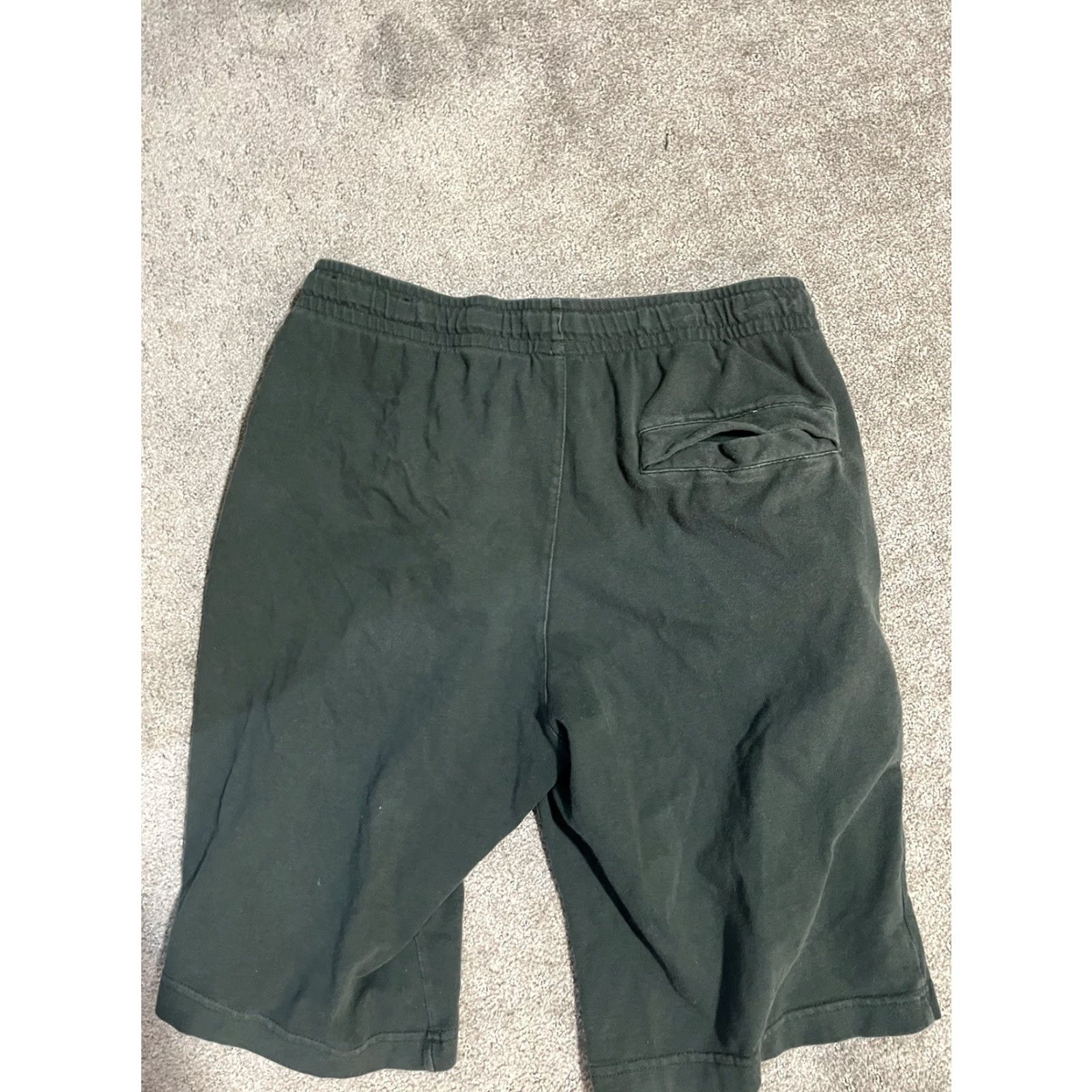 Nike Nike Shorts Men M Lounge Casual Pull On Drawstring 804419-332 Green Size US 31 - 2 Thumbnail