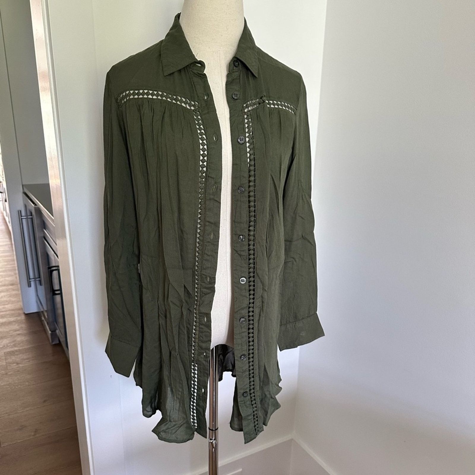 Tommy Bahama NWOT - Tommy Bahama button down shirt - green Size S / US 4 / IT 40 - 1 Thumbnail