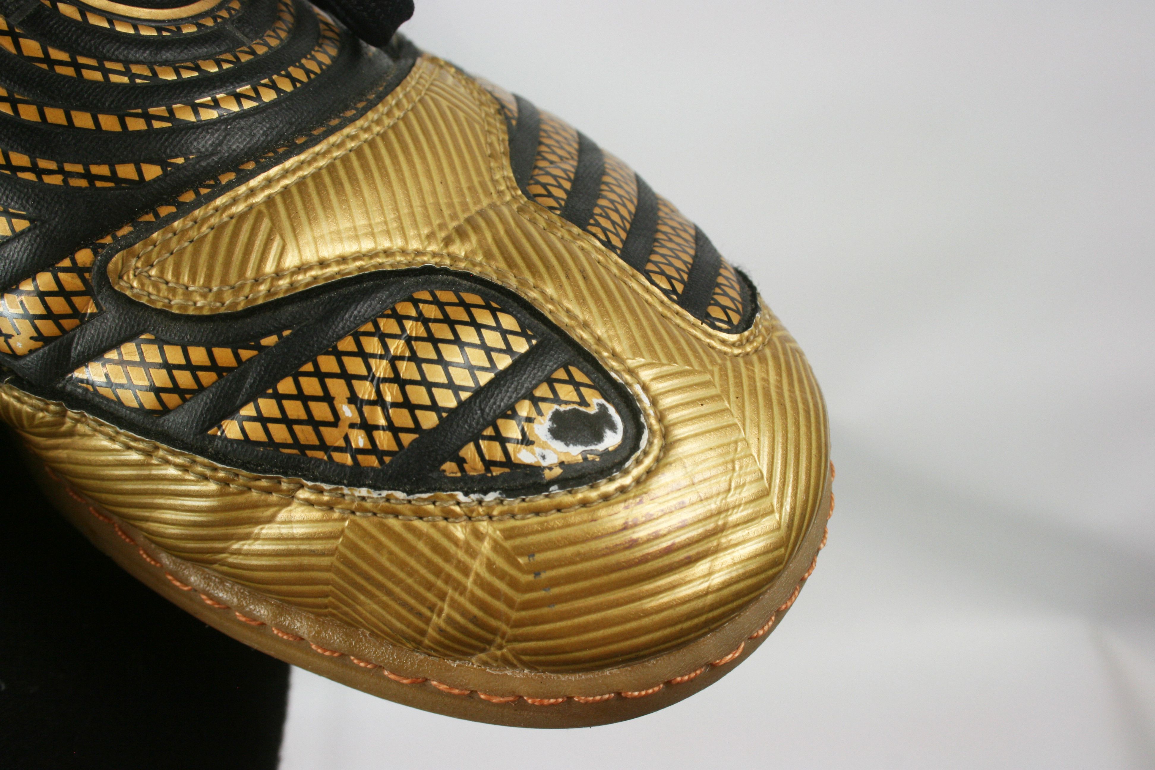 Nike 2008 Total 90 Shoot Li Lc Low Football Sneakers Vintage Size US 9 / EU 42 - 9 Thumbnail